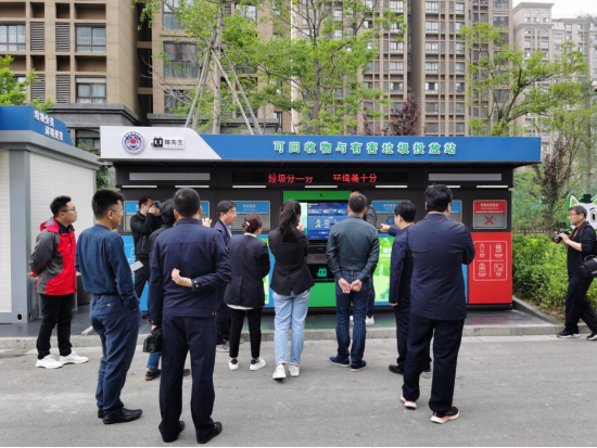 貓先生環(huán)保垃圾房，定時定點生活垃圾投放站，垃圾房廠家