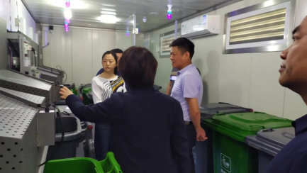 貓先生垃圾分類，智能垃圾房，定時(shí)定點(diǎn)垃圾收集點(diǎn)建設(shè)，垃圾房廠家