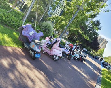 貓先生智能電動(dòng)車無線充電樁合作，垃圾分類設(shè)備廠家